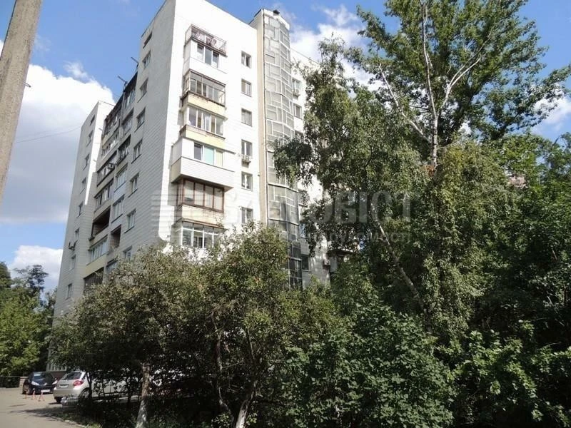 Оренда 3-кімнатної квартири 78 м², Виноградний пров., 6