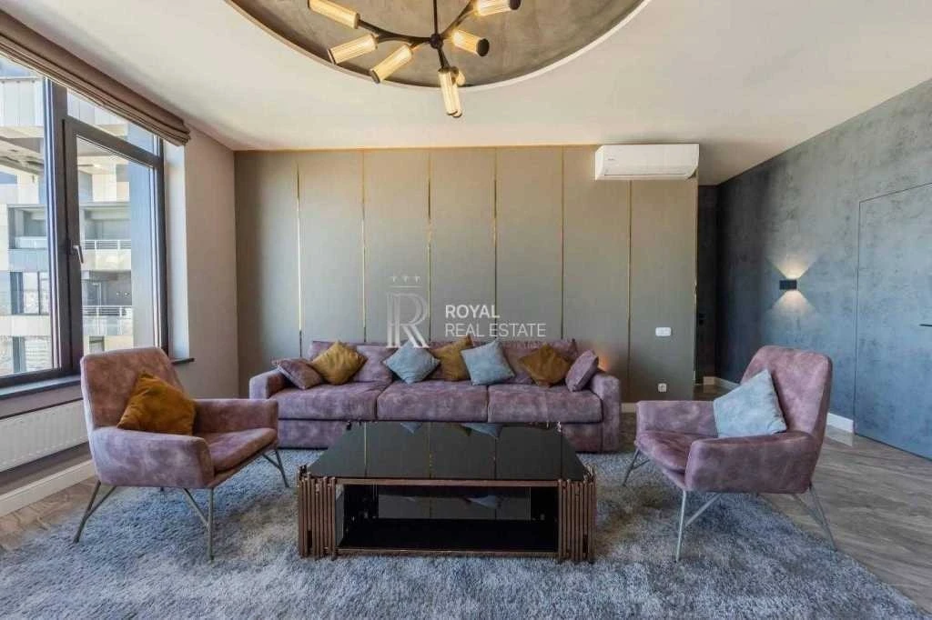 Оренда 3-кімнатної квартири 110 м², Івана Федорова вул., 2