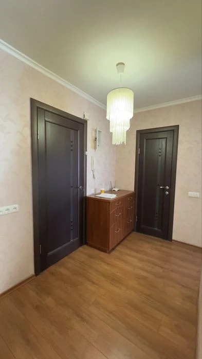 Продажа 1-к квартиры ж/м Солнечный, Левый берег, ремонт.