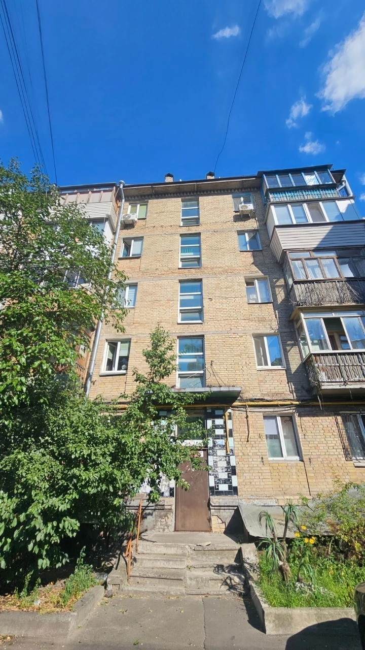 Оренда 1-кімнатної квартири 30 м², Юрія Гагаріна просп., 5/2