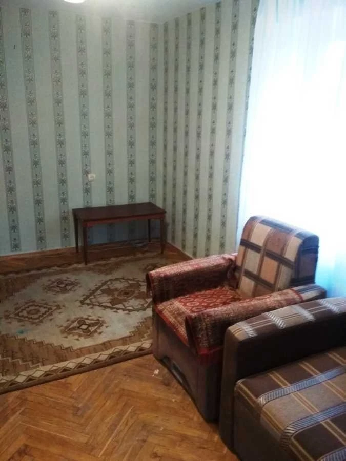 Оренда 1-кімнатної квартири 30 м², Любомира Гузара просп., 3