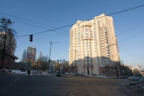 Оренда 2-кімнатної квартири 109 м², Митрополита Василя Липко