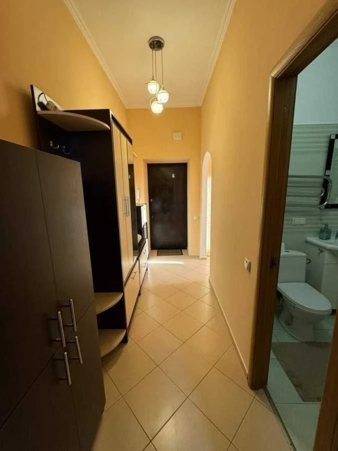 Оренда 1-кімнатної квартири 47 м², Олександра Довженка вул.,