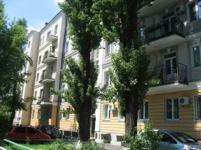 Оренда 1-кімнатної квартири 47 м², Олександра Довженка вул.,