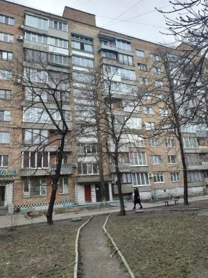 Оренда 1-кімнатної квартири 30 м², Вереснева вул., 12