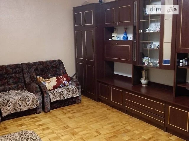Здам в оренду кімнату на вул. Милославська 39/48 довгостроко