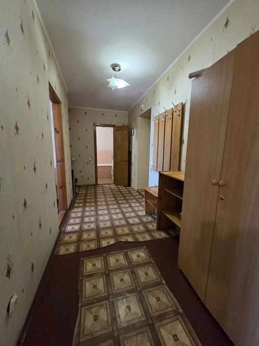 2-х кімнатна, вул. Вишняківська 5Б. станція метро Харківська