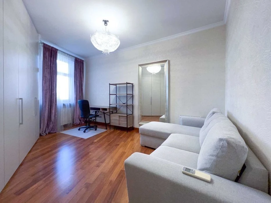 Оренда бульв. Тараса Шевченка 11а, 3 кімнати, 100 м², Театра