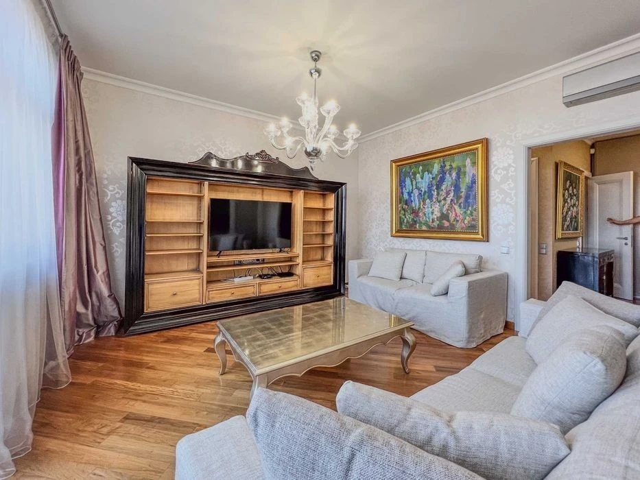Оренда бульв. Тараса Шевченка 11а, 3 кімнати, 100 м², Театра