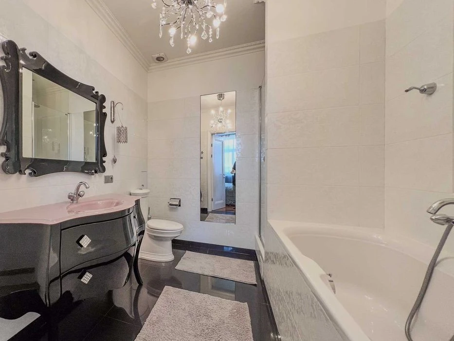 Оренда бульв. Тараса Шевченка 11а, 3 кімнати, 100 м², Театра