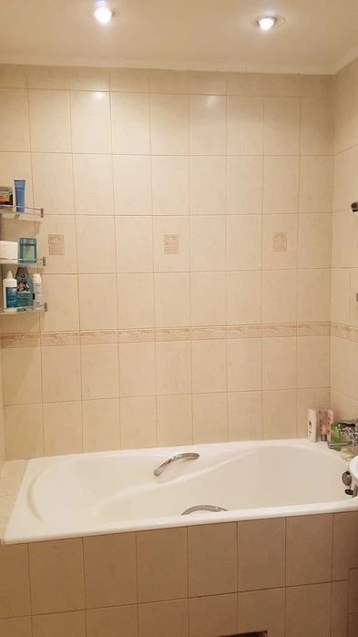 Здам квартиру 95 м2, дві роздільні кімнати і прохідний зал!