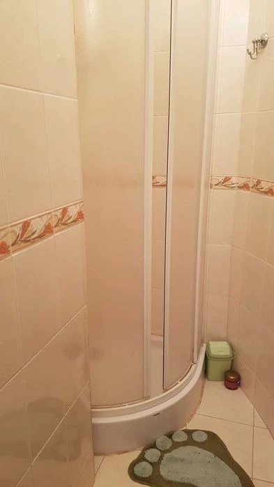 Здам квартиру 95 м2, дві роздільні кімнати і прохідний зал!