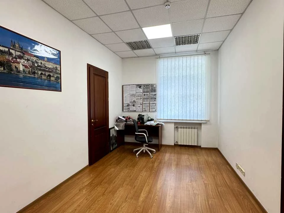 Квартира. Київ, Олеся Гончара вул.