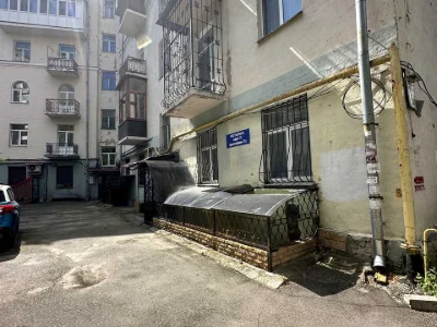 Квартира. Київ, Олеся Гончара вул.