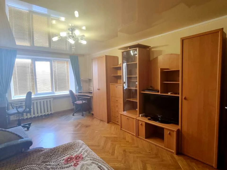 Квартира. Київ, Сортувальна вул.