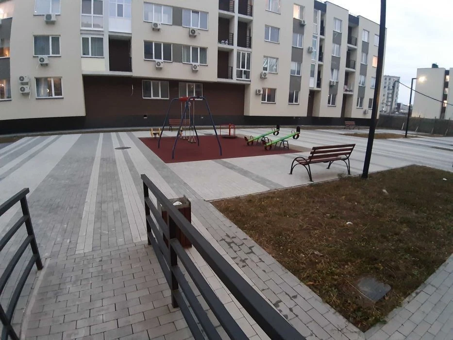 ParkLand, Васильківська метро, Березова вул. 40