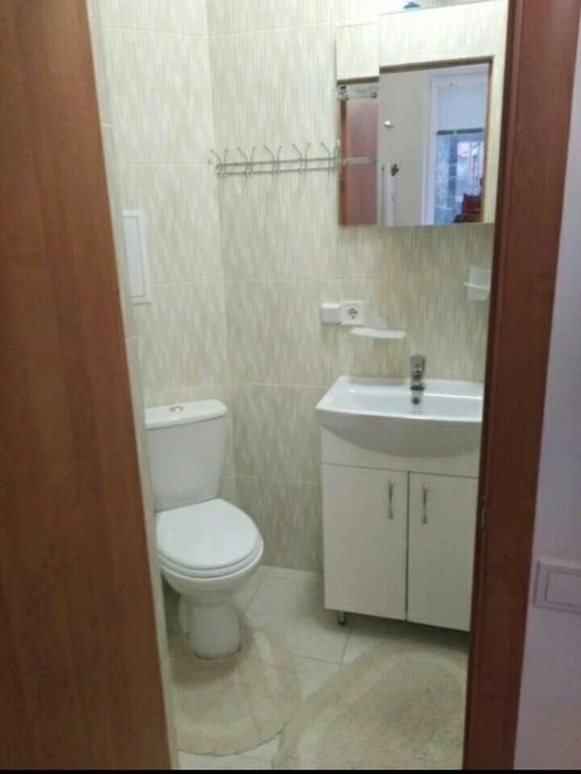 Квартира, Євроремонтом, м. Житомирска, Тц Квітень. Вільна