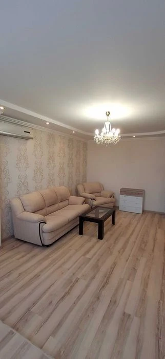 Здам 2-кімнатну квартиру біля метро Виставковий центр. БЕЗ К