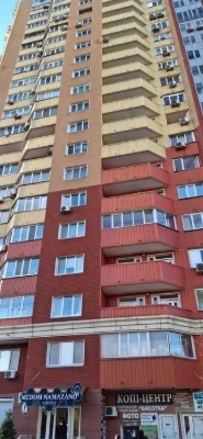 Здам 2-кімнатну квартиру біля метро Виставковий центр. БЕЗ К