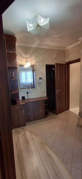 Здам 2-кімнатну квартиру біля метро Виставковий центр. БЕЗ К