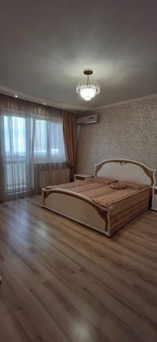 Здам 2-кімнатну квартиру біля метро Виставковий центр. БЕЗ К