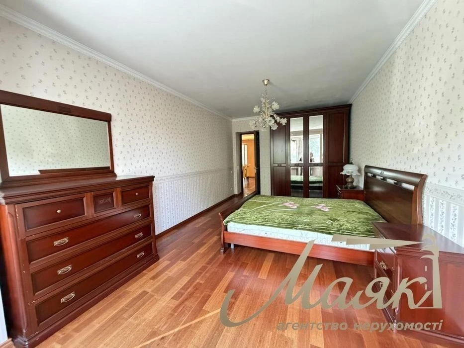 Без комісії/Оренда 3-кімнатної квартири 90 м² на Микільсько-