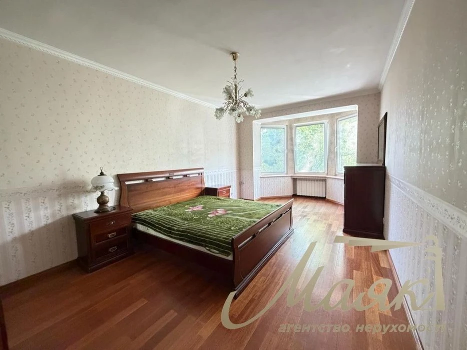 Без комісії/Оренда 3-кімнатної квартири 90 м² на Микільсько-