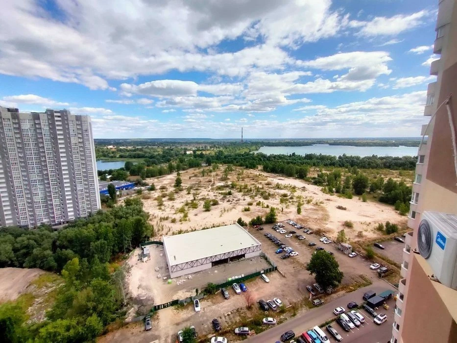 1 к. Соломії Крушельницької 15-В, м. Харківська, є резервне