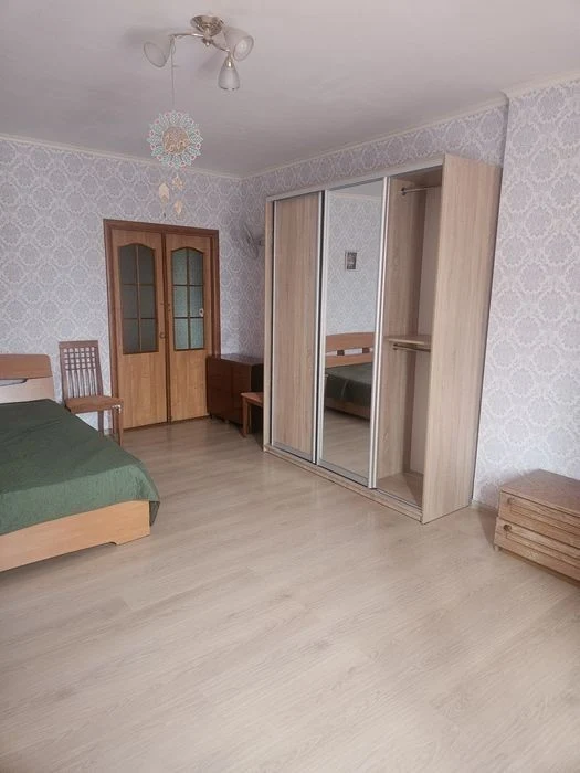 Сдам 1-ую. к-ру в новом доме, м. Академ 5-10мин. Драй-Хмары