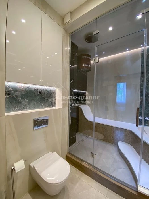 ПЕРША ЗДАЧА! 128 м² Дизайнерська квартира з панорамним видом