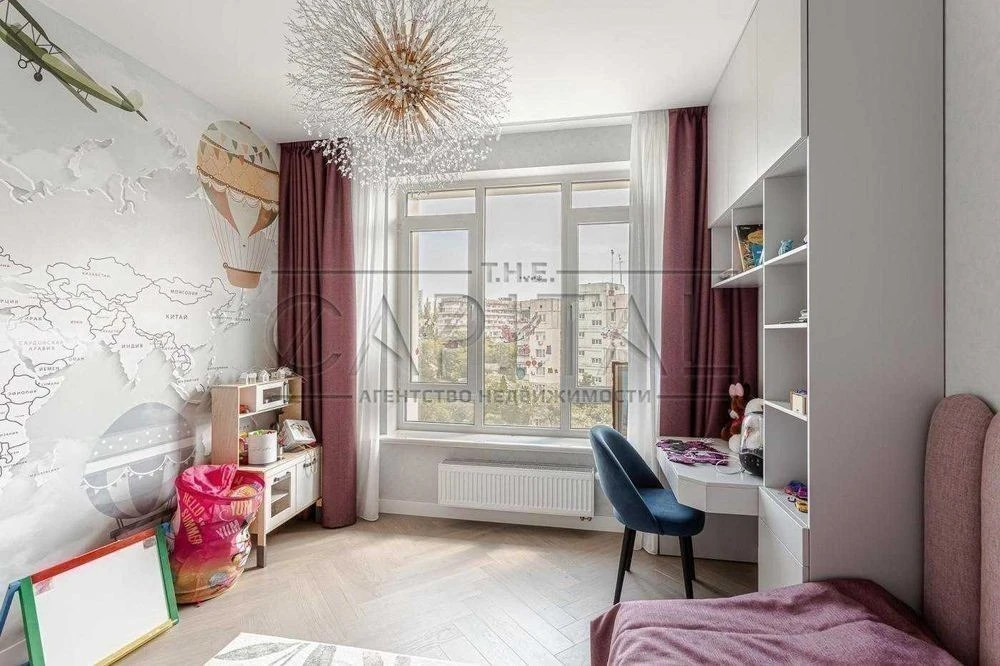 Оренда / Квартира 114 м2 / Бульвар Фонтанів / Печерськ / Цен