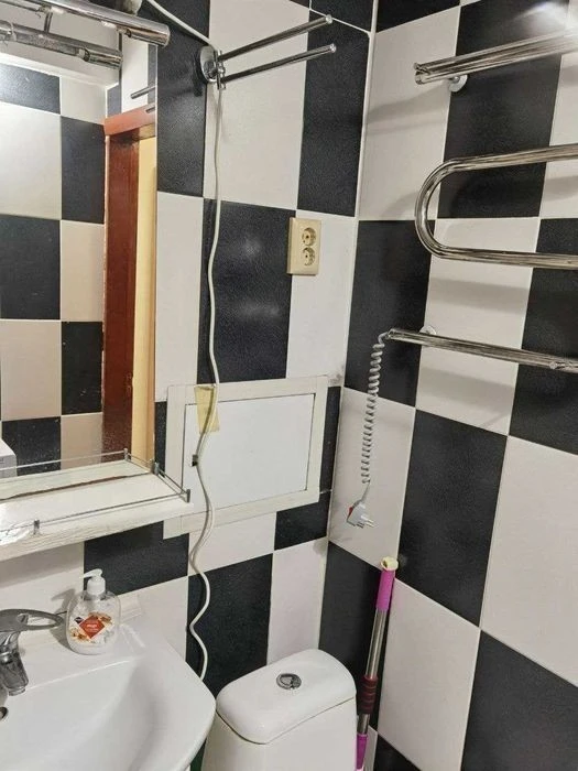 2 кімнатна квартира, Шепелева, Відраний
