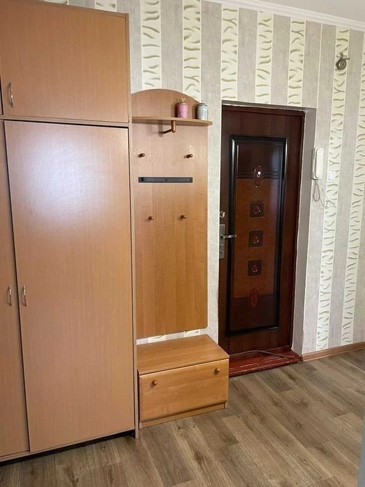 Здам комфортну 2кім кв-ру в гарному стані по Бориспільській,