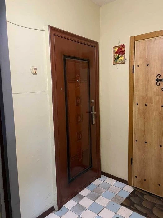 Здам комфортну 2кім кв-ру в гарному стані по Бориспільській,