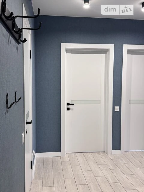 Довготривала оренда 2к квартири на вул. Олександра Олеся 4Б