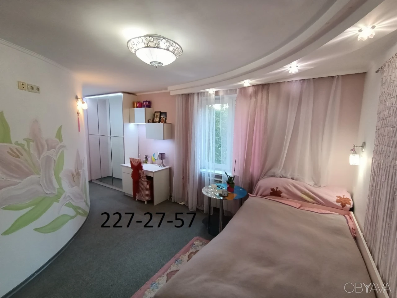 2-х комн. кв. 78 м2, 2 этаж, Дарницкий бульвар, метро Дарниц