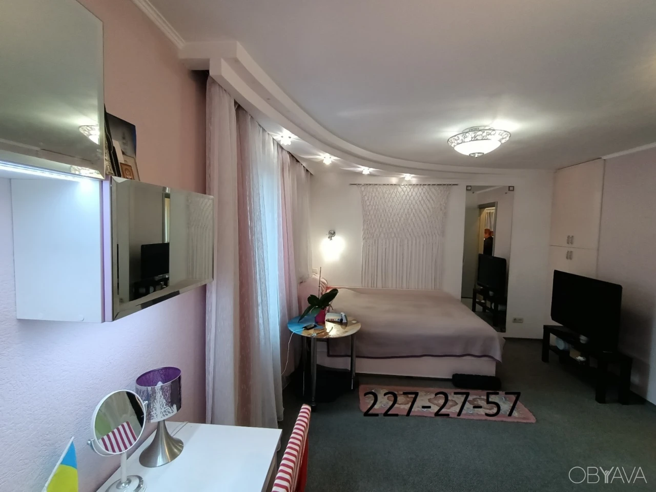 2-х комн. кв. 78 м2, 2 этаж, Дарницкий бульвар, метро Дарниц