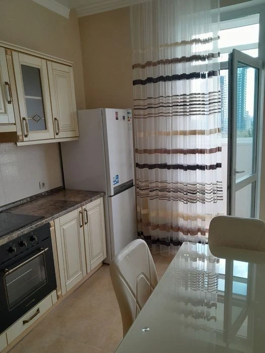 Оренда 1К Квартири, Печерськ, Новобудова, Євро ремонт, Метро