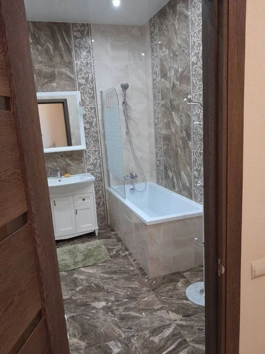 Оренда 1К Квартири, Печерськ, Новобудова, Євро ремонт, Метро