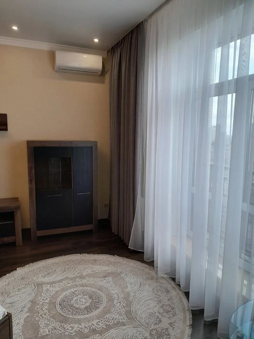 Оренда 1К Квартири, Печерськ, Новобудова, Євро ремонт, Метро