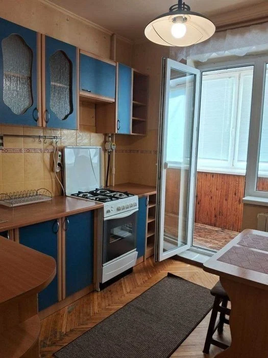 Сдам в аренду квартиру ул. Княжий Затон 13 метро Осокорки