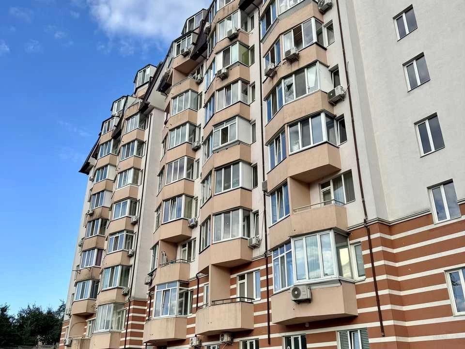 Квартира. Київ, Жамбила Жабаєва вул. (Кузьминська)