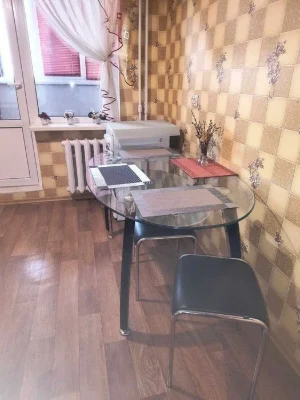 Оренда однокімнатноі квартири на Закревського 95