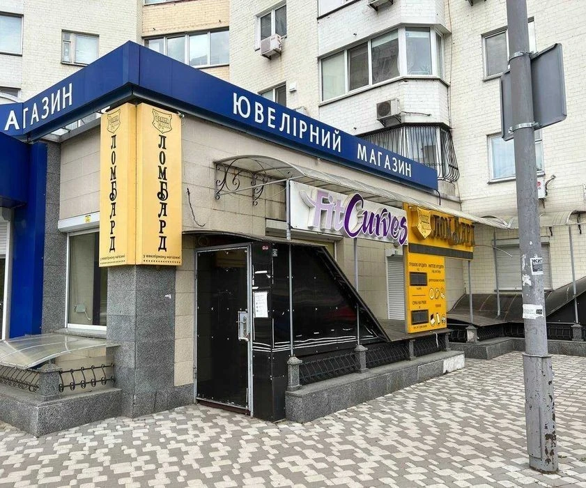 Оренда не житлового Оболонь Левка Лук'яненко 13а.