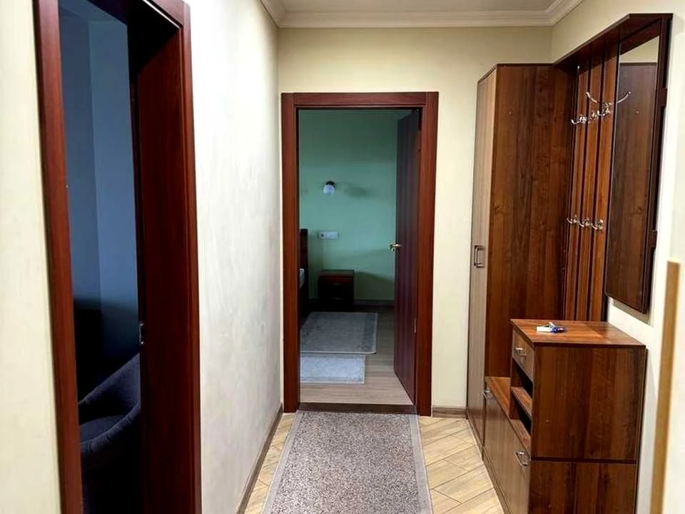 Квартира. Київ, Ясинуватський пров.