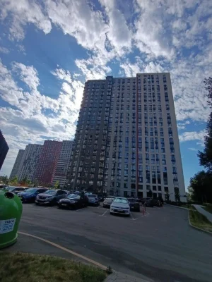 Європейського союзу, 51 (Правди), Варшавський+