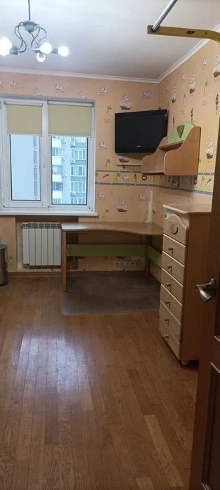 Оренда 2-кімнатної квартири Березняки пр-т Павла Тичини 8