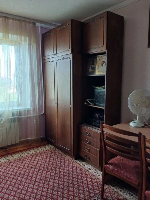 1 кімн. О. Тихого 28, 12500грн