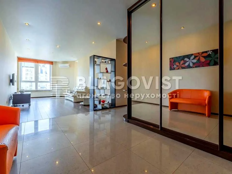 Apartment. Kyiv, Mokra St. (Kudryashova)