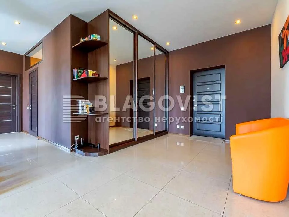 Apartment. Kyiv, Mokra St. (Kudryashova)